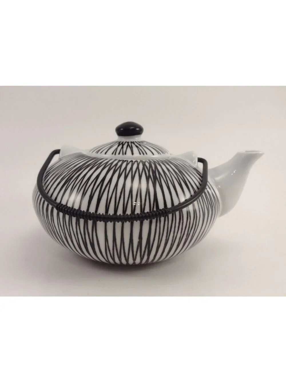 PIER 1 TEAPOT Akina Porcelain Black & White Tea Hand Painted Abstract Ceramic
